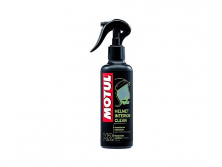 Spray de curatare pentru interiorul castilor Motul M2