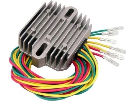 DZE REGULATOR NAPIĘCIA UNIWERSALNY (35A) 7 KABLI (3X ŻÓŁTE, 2X CZERWONE, 2X ZIELONE) (24500-01) | 10185-01