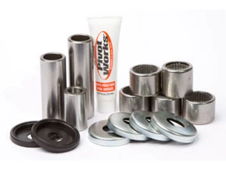 PIVOT WORKS ZESTAW NAPRAWCZY ŁĄCZNIKA (PRZEGUBU) WAHACZA SUZUKI RM 125/250 96-97 | PWLKS06021