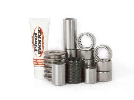 PIVOT WORKS ZESTAW NAPRAWCZY ŁĄCZNIKA (PRZEGUBU) WAHACZA SUZUKI RM 125/250 02-03 - ZASTEPUJE PWLK-S12-021 | PWLKS36000