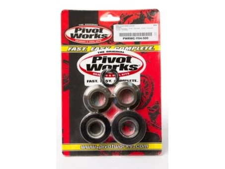 PIVOT WORKS ZESTAW ŁOŻYSK Z TULEJKAMI WODOSZCZELNYMI KOŁA TYLNEGO YAMAHA YZF 450 03-07 | PWRWCY04500