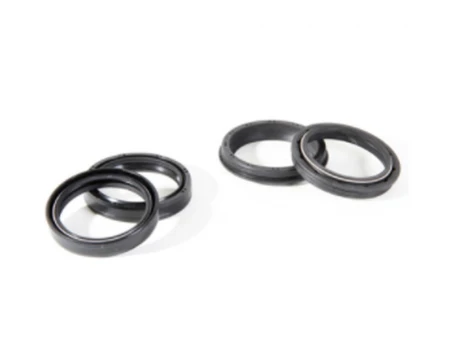 PROX KOMPLET USZCZELNIACZY OLEJOWYCH I PYŁOWYCH SUZUKI RM-Z 450 15-17 | 40.S496011