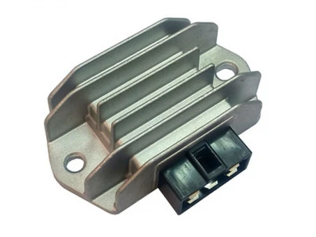 DZE REGULATOR NAPIĘCIA HONDA CRF 450X/RX 17-20, CRF 250R 18-20, NSC 50/110 11-16 (OEM 31600-KZL-931) (20A) | 2602-01