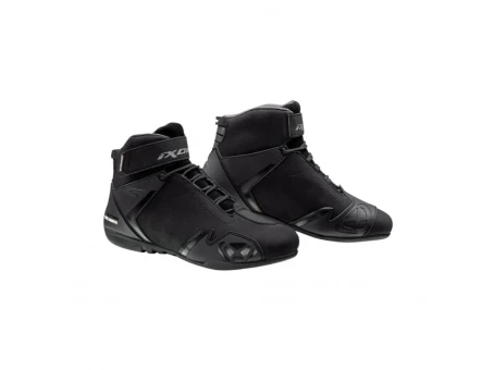 Ghete moto Roadster femei All Season Ixon model Gambler WP LS culoare: negru (100% waterproof)